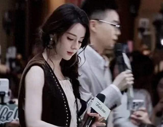 娱闻|迪丽热巴 刘诗诗 angelababy 沈腾 王楚然