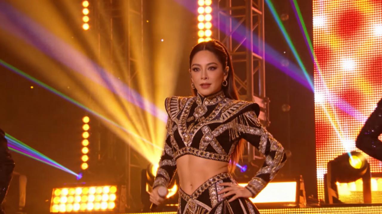 44岁Ella演唱会封神！真空腹惊艳全场，自律才是女性最美的底气
 
近日，华语