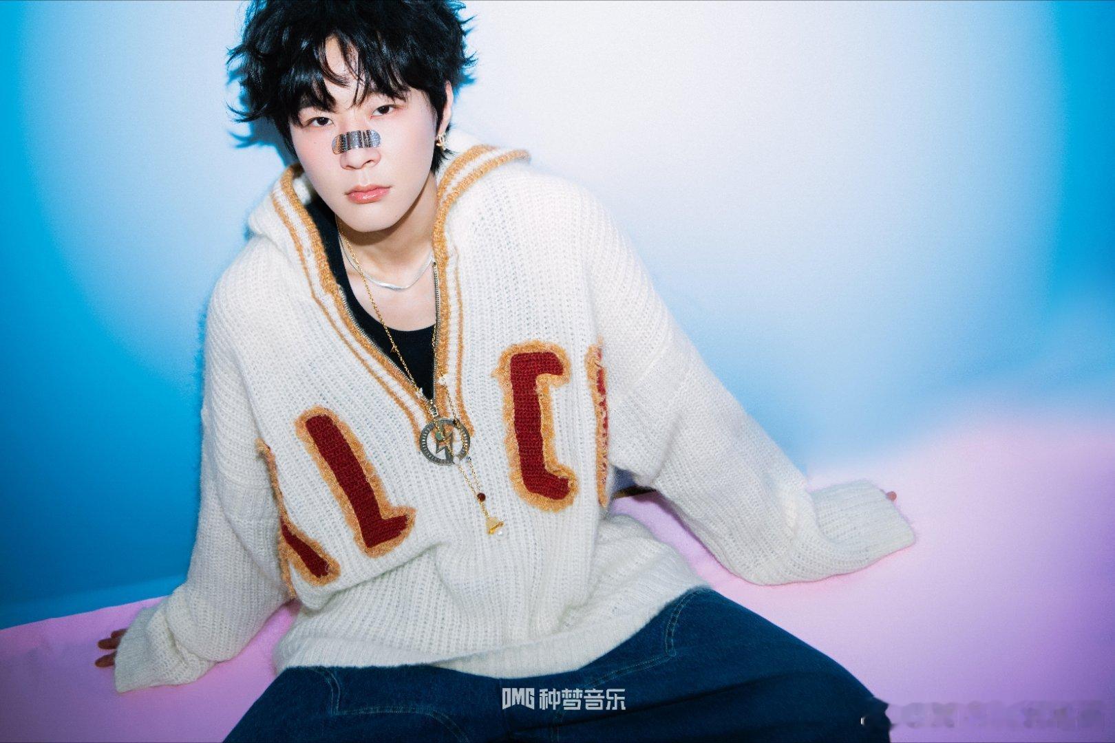 谁给早安出的词早安：这题谁出的？？我卷子先撕了！ 