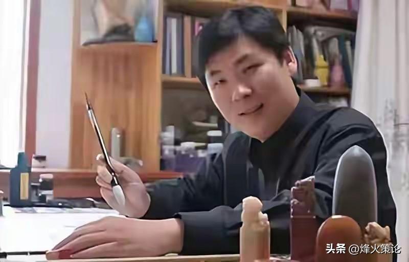 5年4次翻车，清华美院越画越怪。
这帮人，到底哪来的底气？

网上看到一位博主的