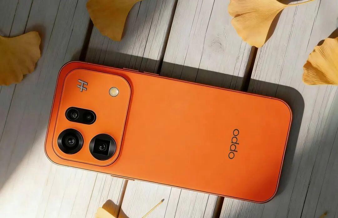 三月旗舰大乱斗！荣耀/vivo/OPPO新机入网扎堆登场
 
选旗舰总遇长焦拉胯