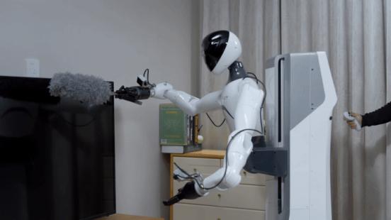 智元开源AgiBot World，这一重大举措为机器人领域的数据壁垒问题提供了有