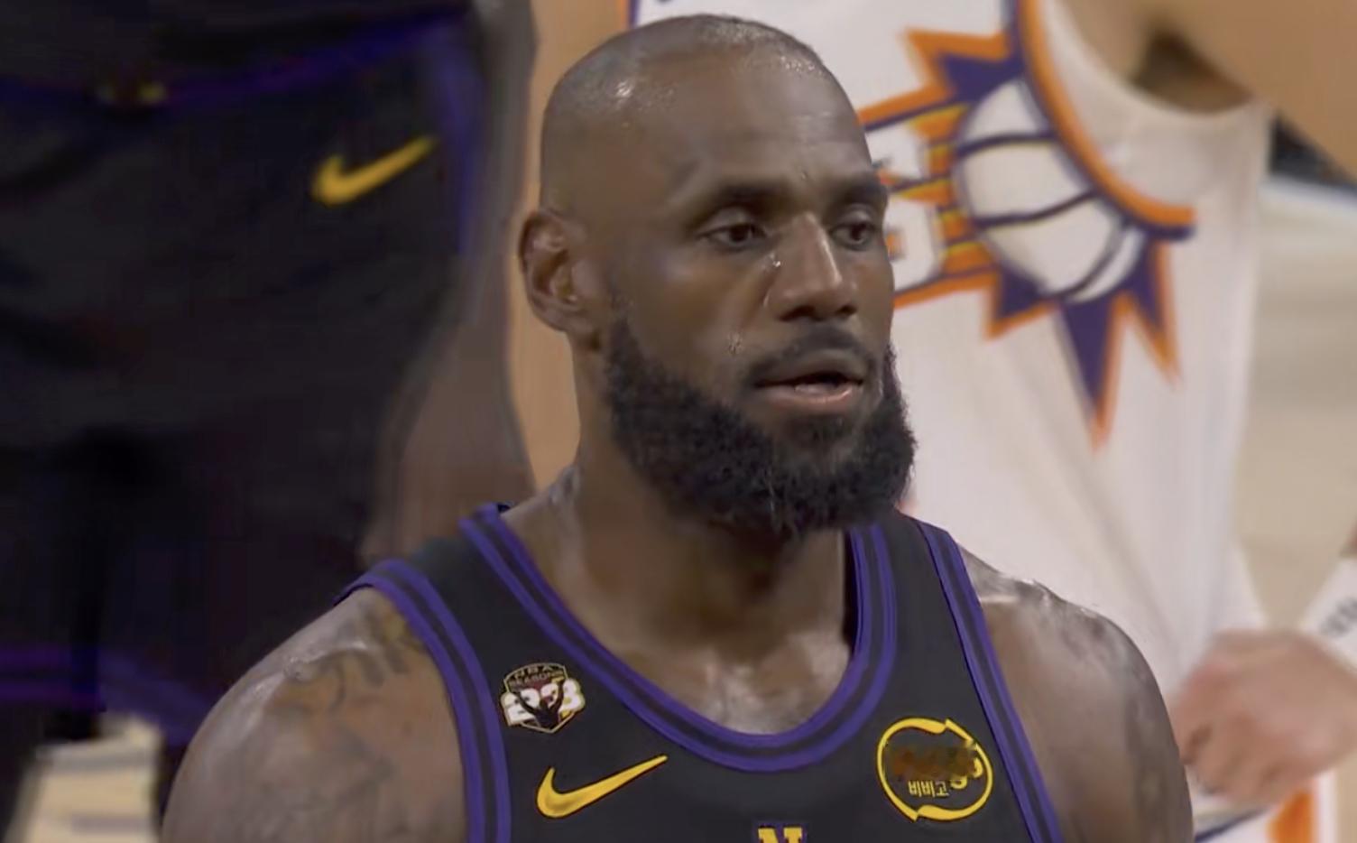 如何评价？今天的詹姆斯：16投10中 三分球2中2 罚球9中628分6篮板12助