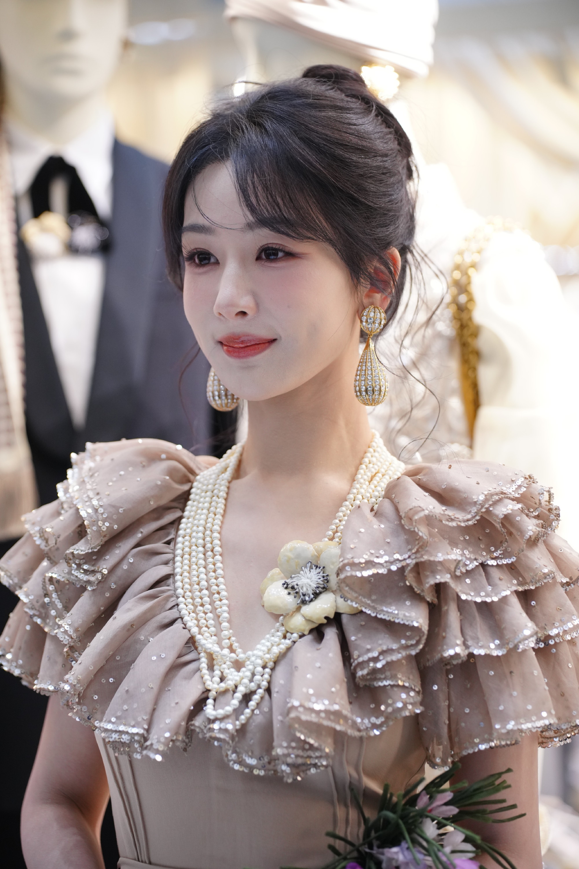 杨紫杨紫玉兰花开君再来  yz杨紫董竹君 幸好有你，让我知道人间美好，才会用尽力