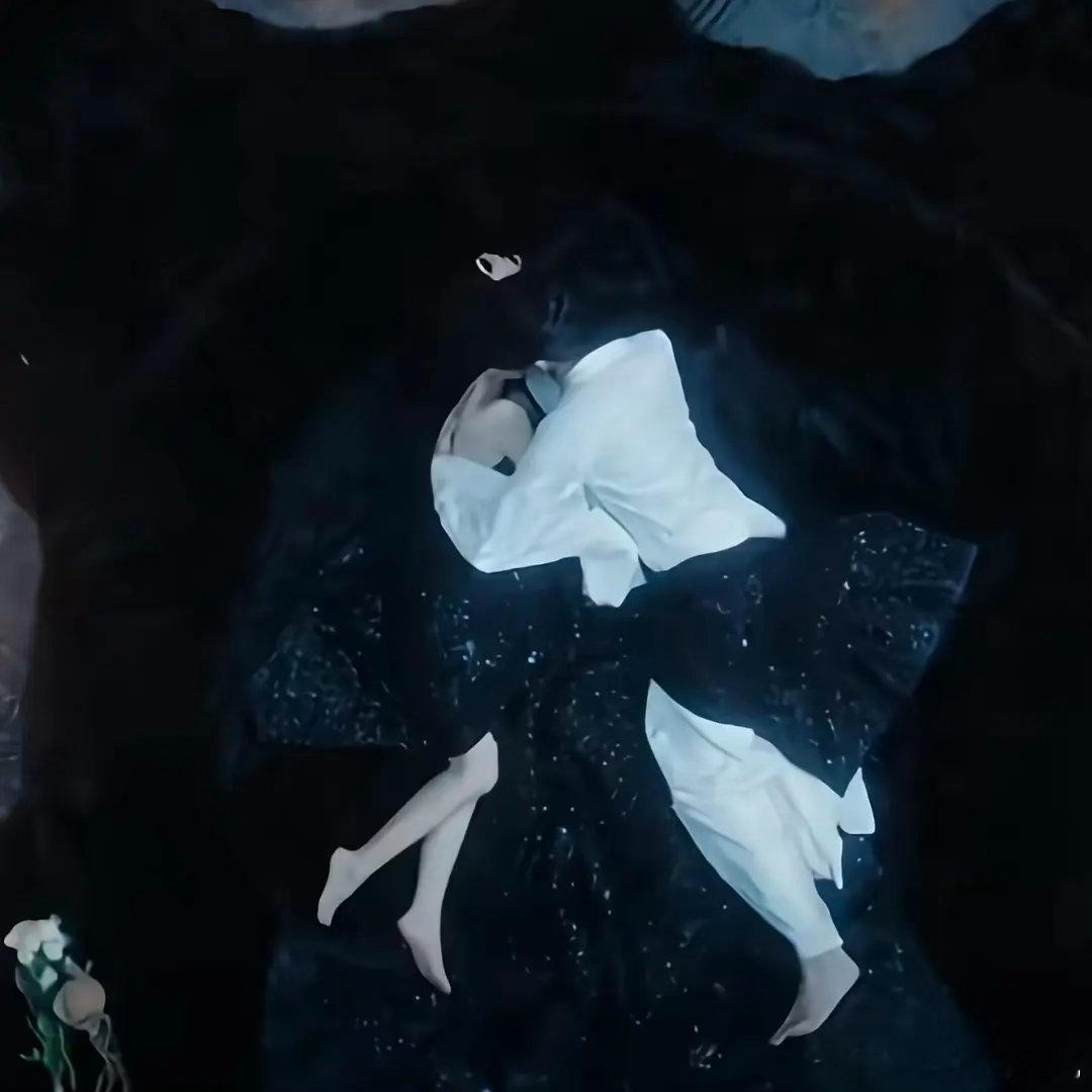 内娱的🛏️戏是不是都在互抄 