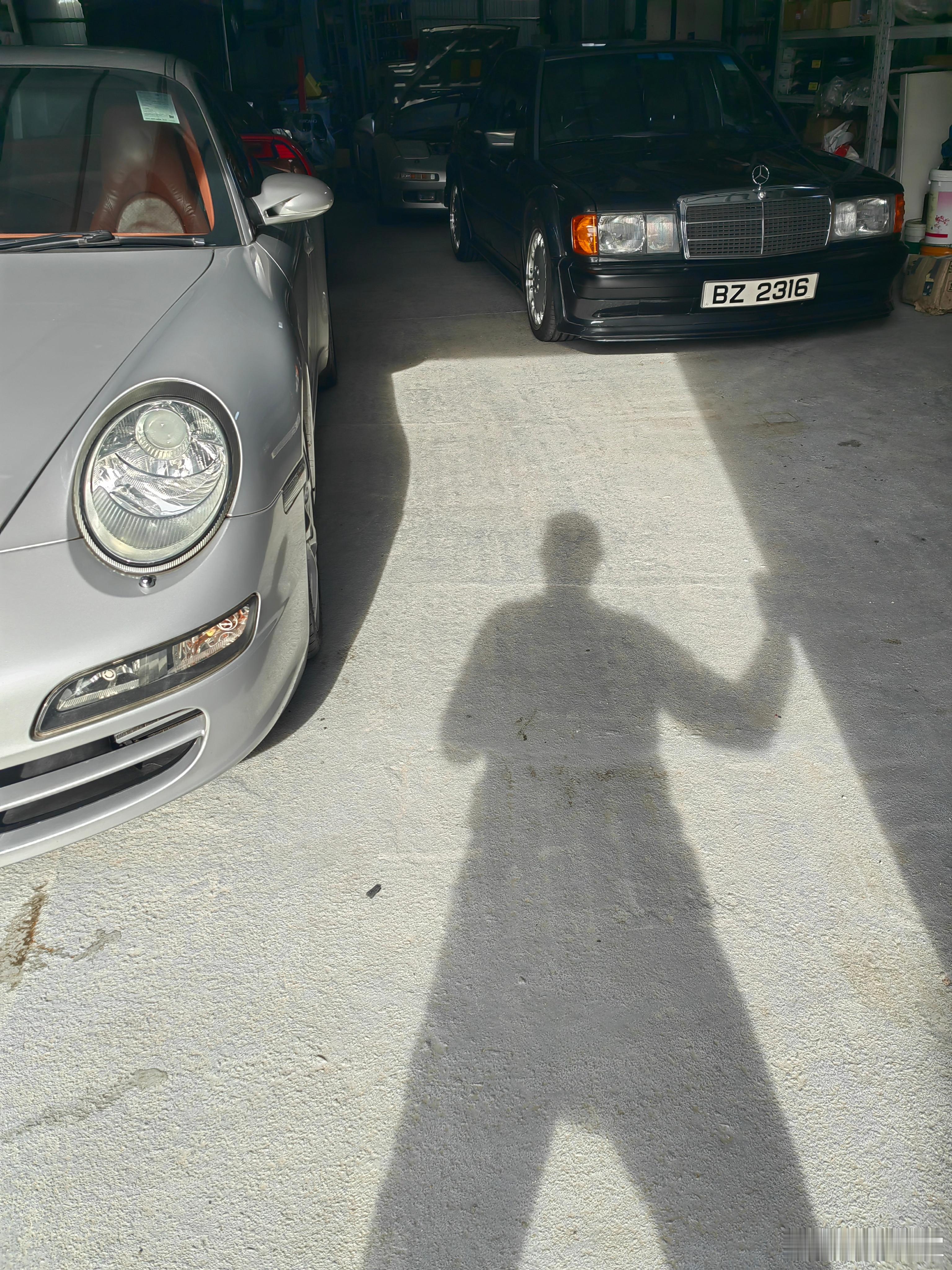 这几天抽空整备我的老奔驰，190E2.3 16V， 昨天顺利通过中检验车（图2）