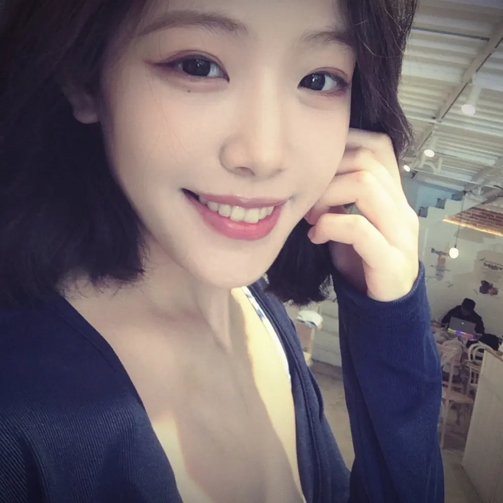 是谁心动的愉快。