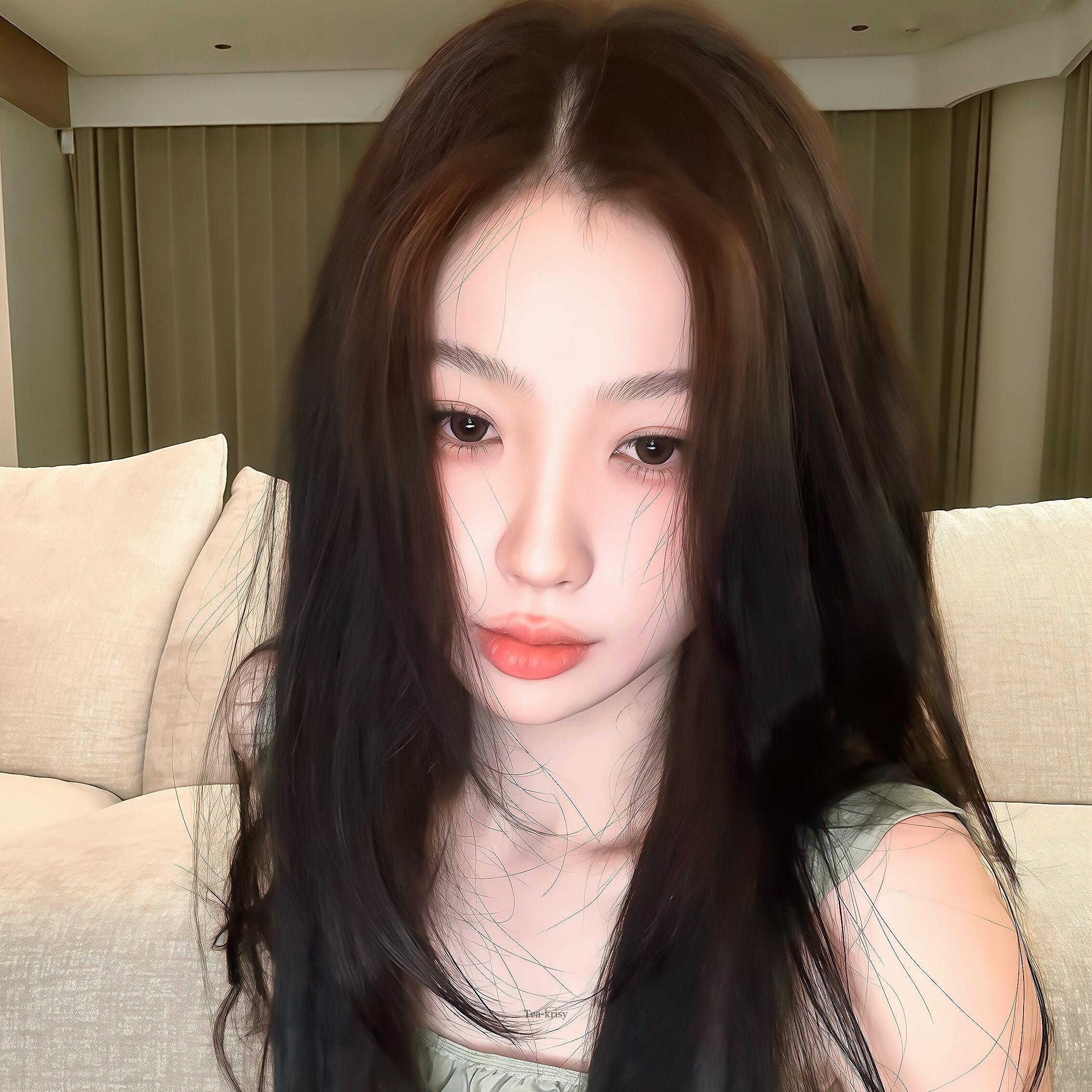 -𝐒𝐇𝐀𝐑𝐄｜虞书欣头像背景图搭配 ⸝⸝🐈꙳🎨◟🥨。 