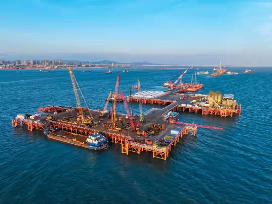 在黄种人里，只有中国敢跟西方叫板：这份底气，藏着整个族群的尊严
 
在黄种人主导