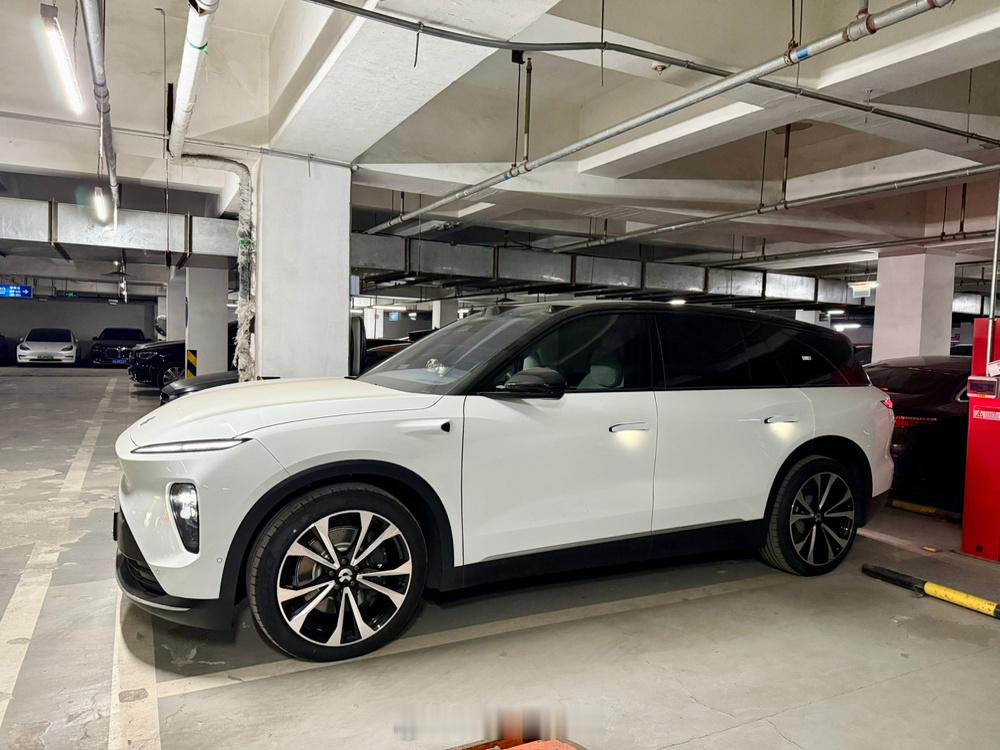 换胎记 北京车友供图31寸轮胎回到它忠实的28 