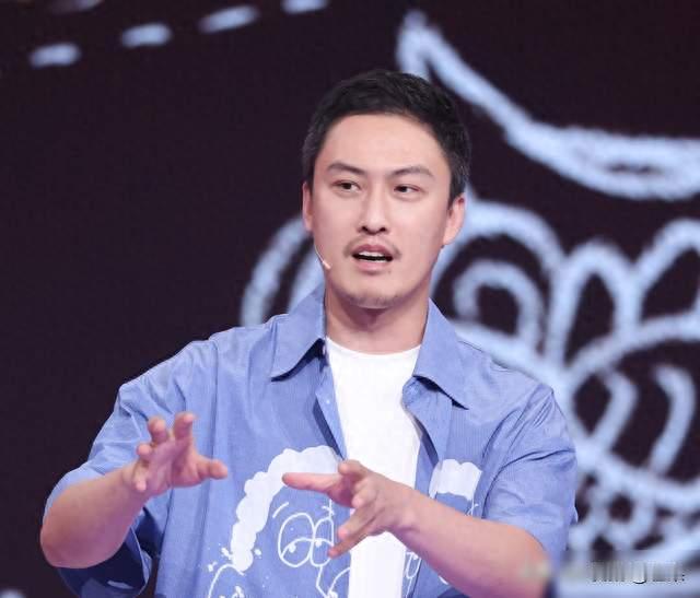 许君聪红了，贾玲赚了，电影圈尴尬了。