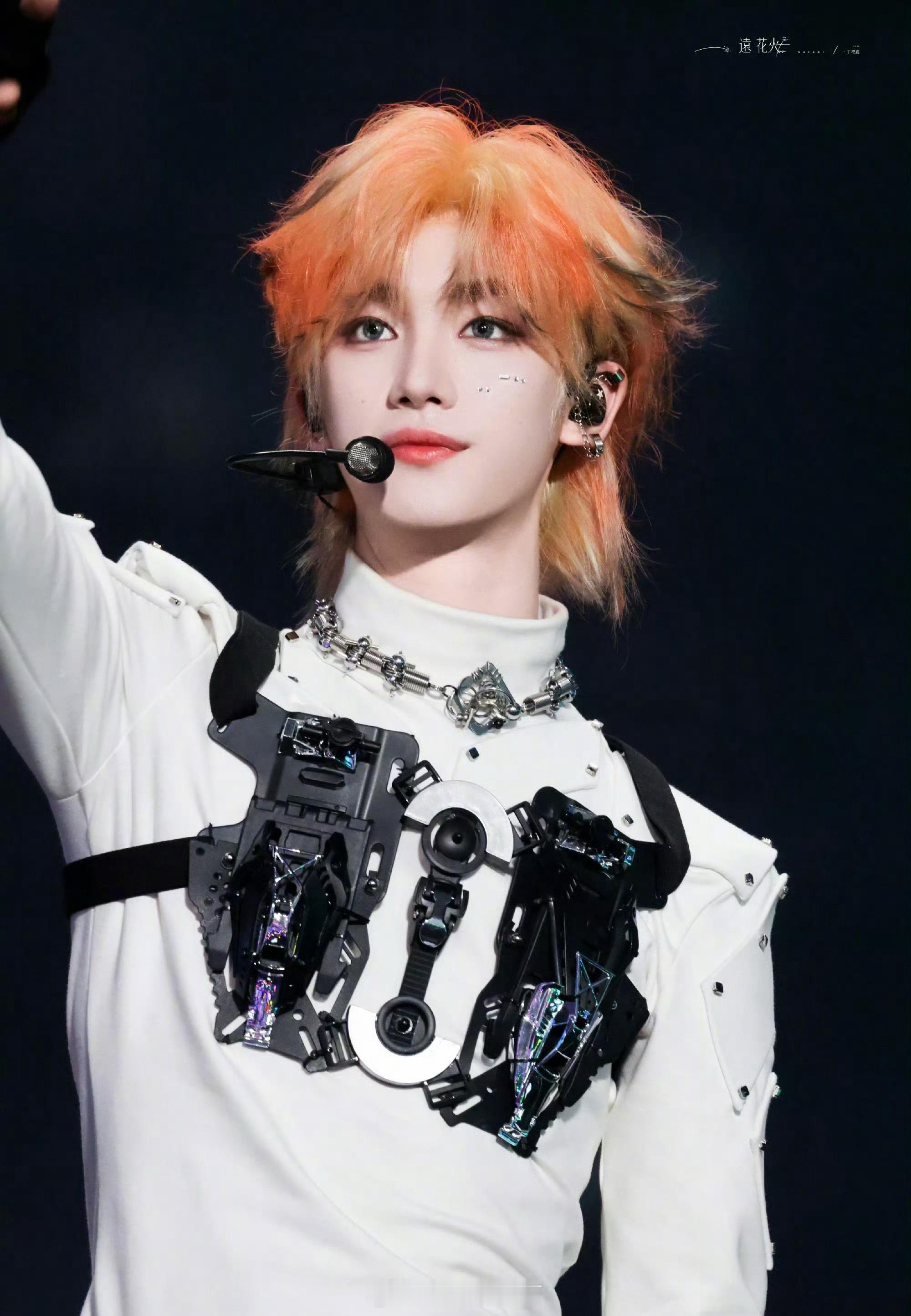 丁程鑫 丁程鑫就是真的尼克狐尼克 