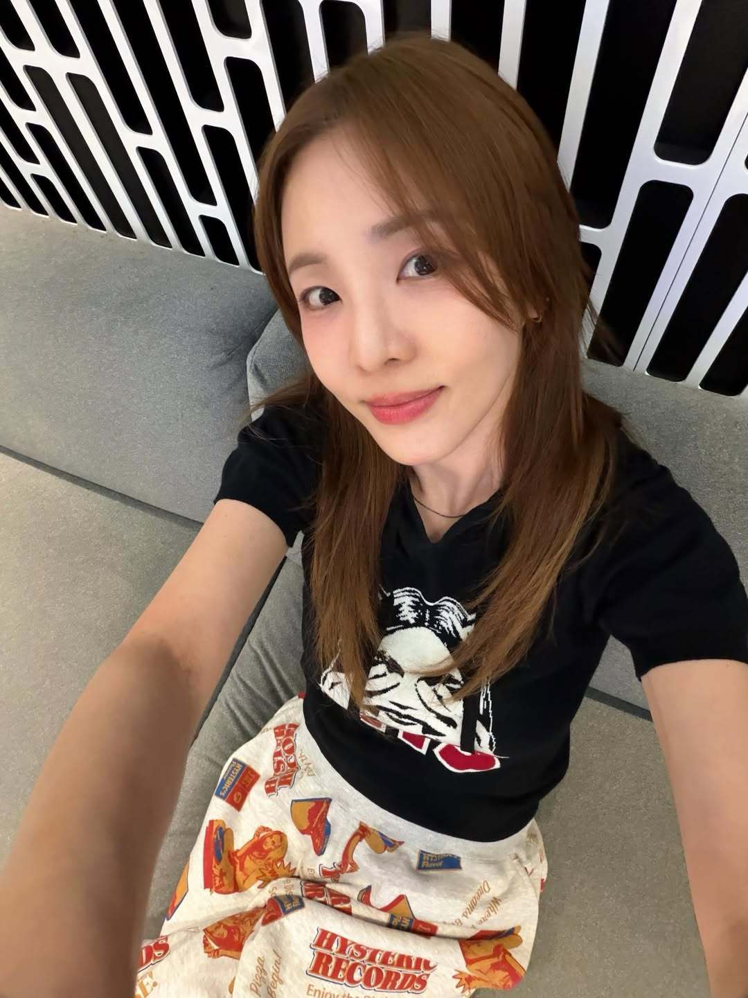 DARA 260523 朴山多拉🎺更新完全憔悴!!! 但录音顺利收尾了!!! 
