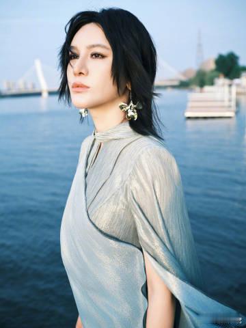 尚雯婕智性恋天菜巴黎合伙人名场面 尚雯婕一开口就知道水准，条理分明的表达里全是智