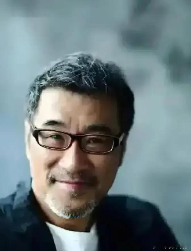 李宗盛这辈子，最危险的女人，不是林忆莲。 把时间拉回1994年，那一年李宗盛36