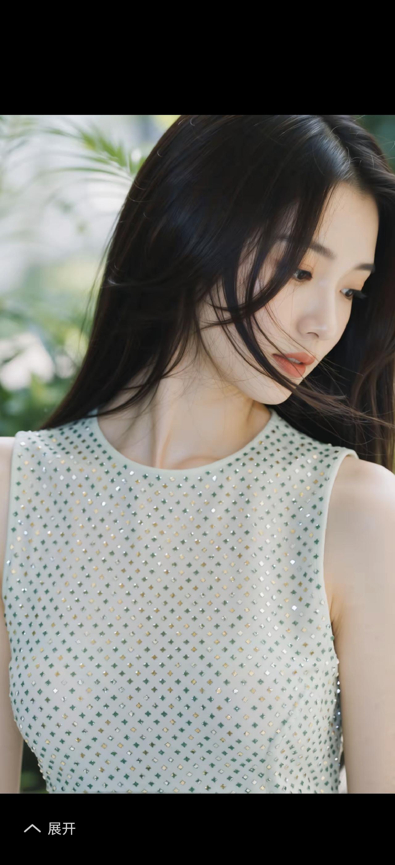 夏日清新风，闪耀的点点星光，自然中的优雅。