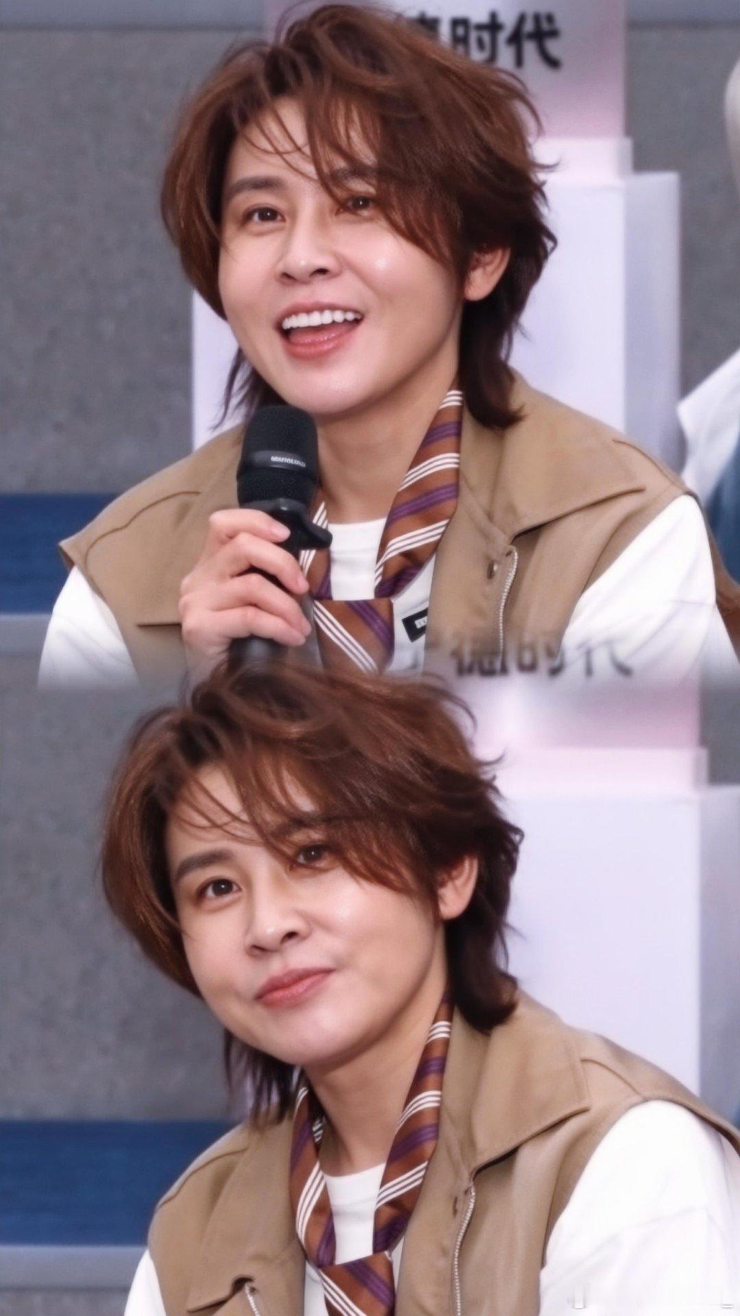 王濛说我也想当大主唱王濛想当大主唱王濛濛主这嗓门不去唱歌真是可惜了，这气势直接拿