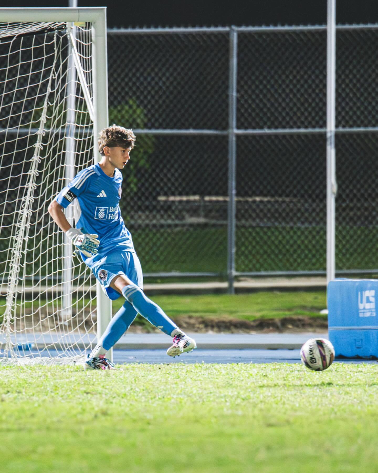 学院更新孩子们比赛照片梅西点赞❤️开曼群岛势头正劲！🇰🇾💫在取得一平一胜的