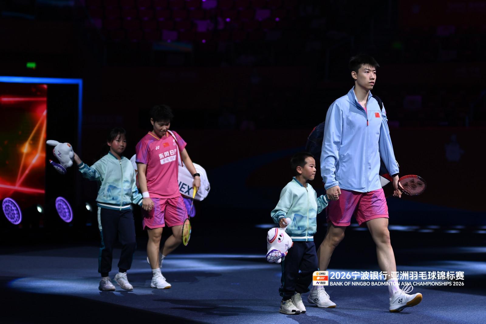 凤凰📷来源：赛事组委会亚锦赛凤凰组合无缘决赛 亚羽争雄胜利在握 2026年羽毛