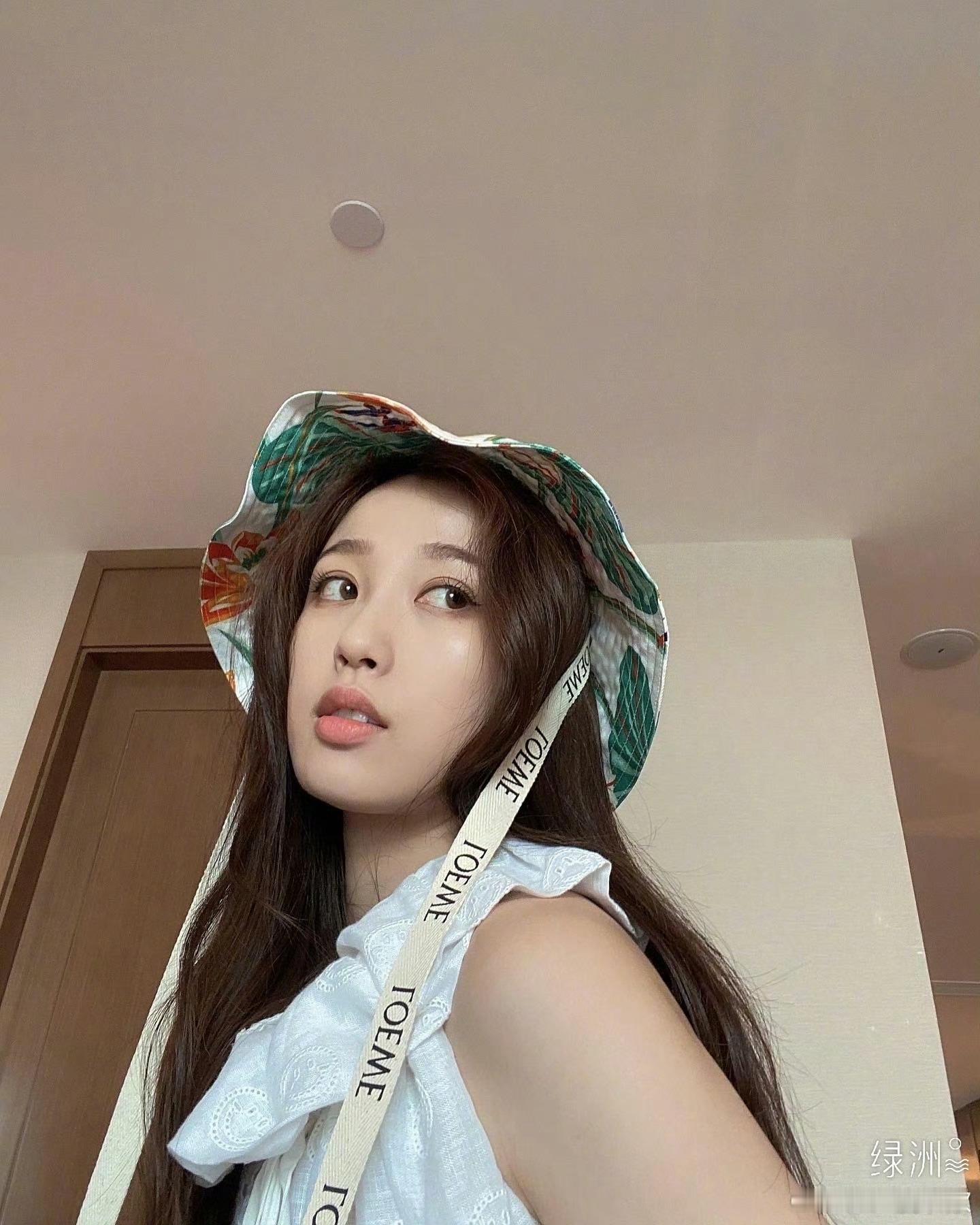 虞书欣 2020.6.16🐟来宠一下绿洲啦～ ♀️  专栏 · 鱼