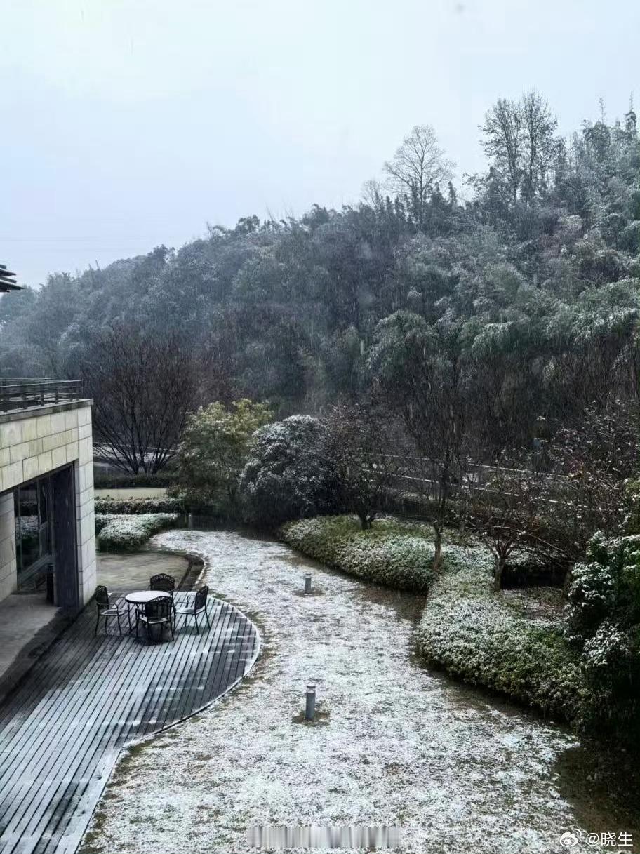 周末休超过两天第三天我一定要安排调整一下作息相对来说吧，感觉人的状态是这样，习惯