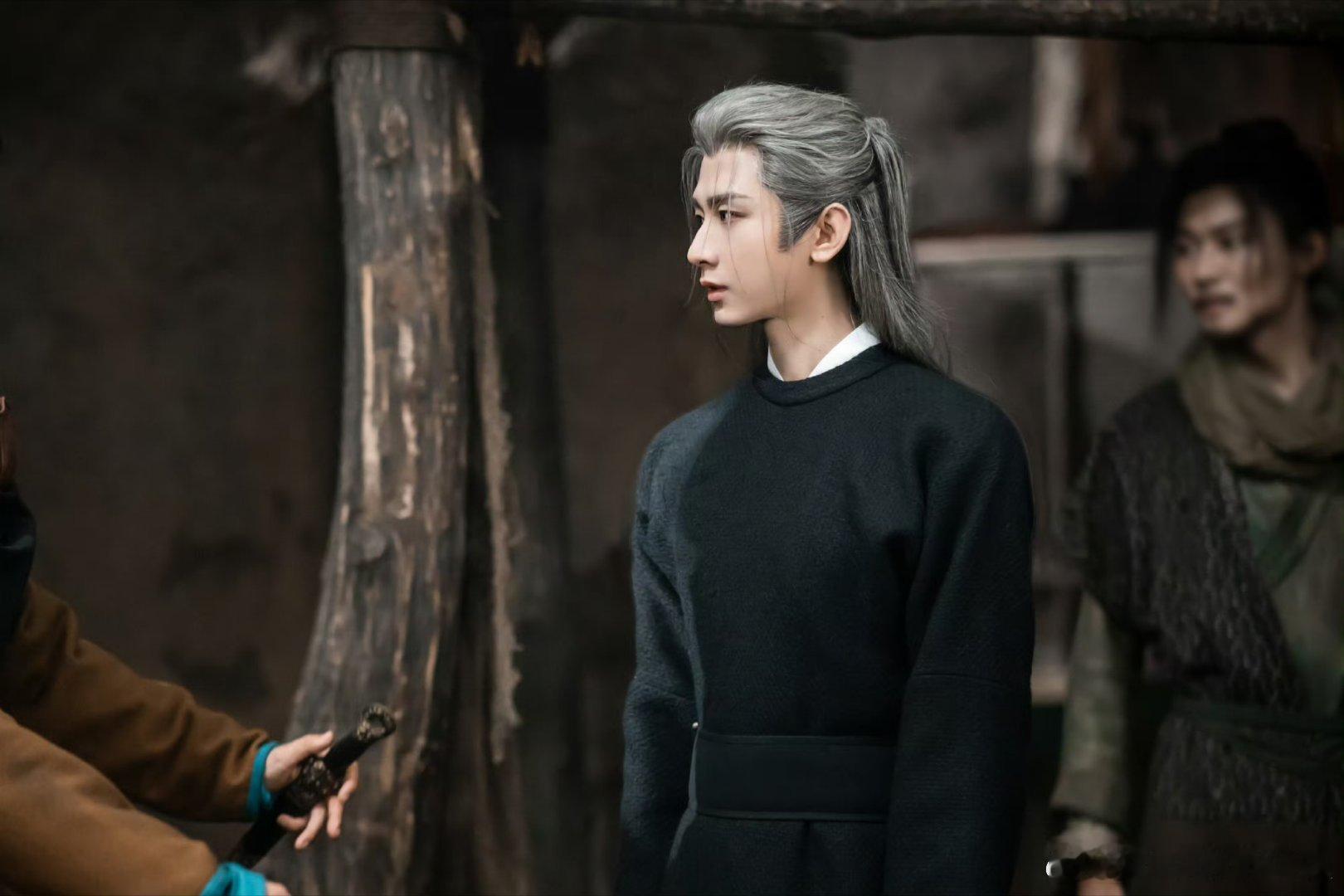 成毅两京十五日cy成毅朱瞻基喜欢你的人很多，不缺我一个。我喜欢的人很少，除你就没