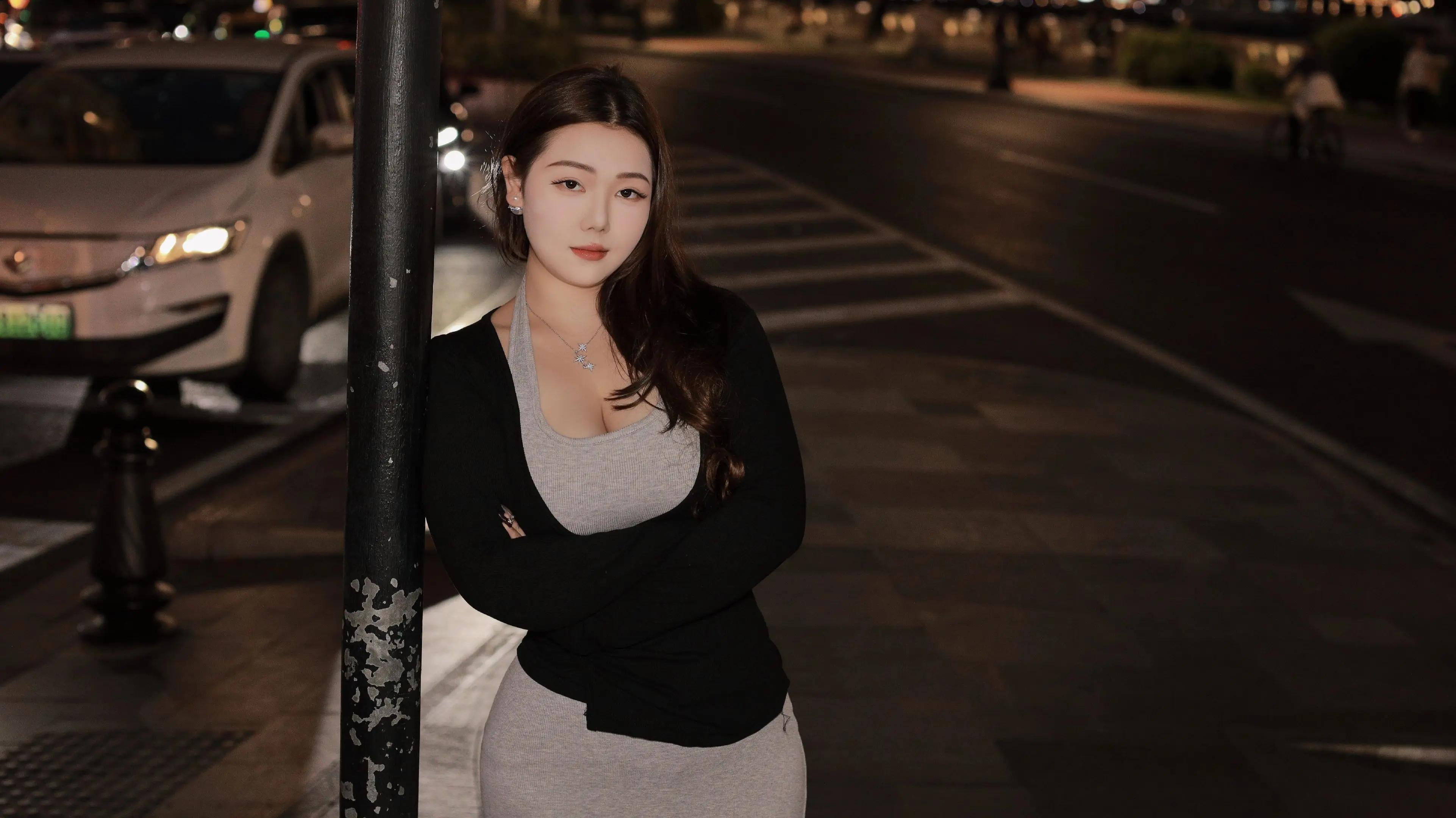 微胖天花板。沙面约拍