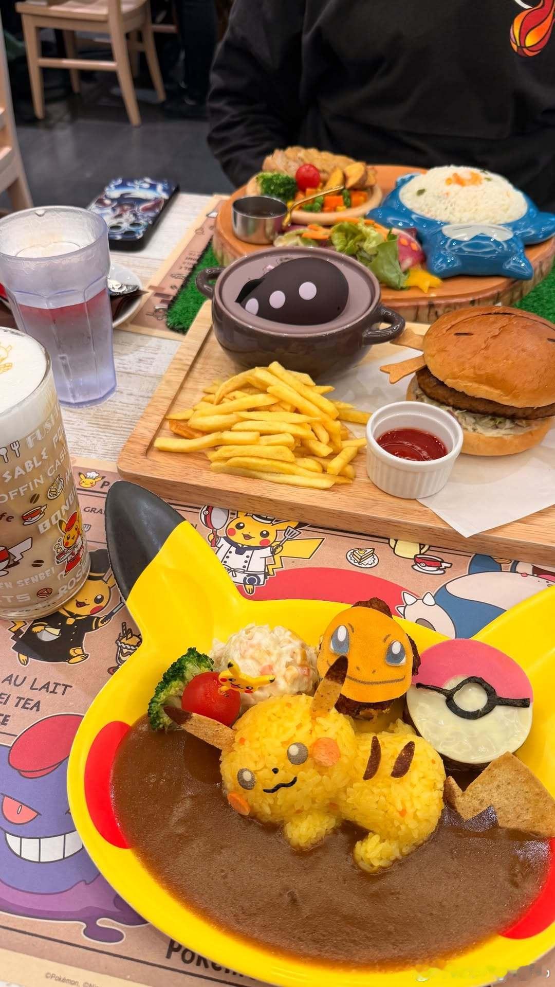 迪亚兹分享最近在日本训练日常📷周末会参加T联赛 