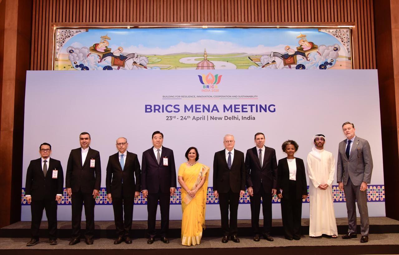 4月23日至24日，金砖国家中东事务副外长/特使磋商在印度新德里举行。这也是本轮