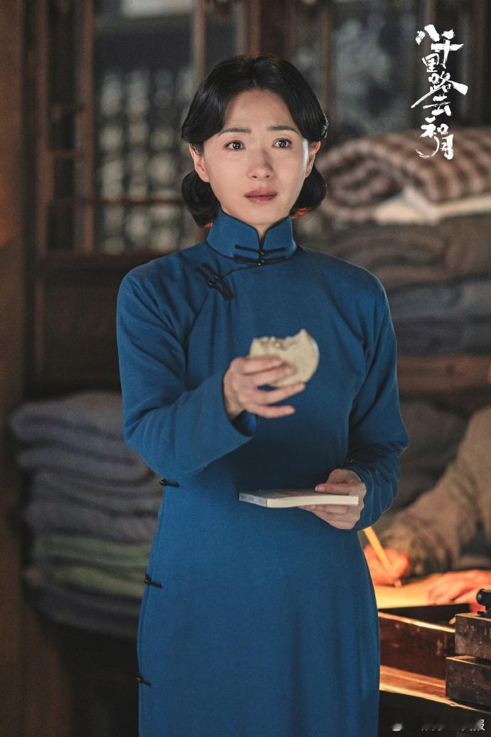 万茜回应丁玉娇是人生角色万茜想准备错题本复盘表演被的真诚打动也是人之常情，在专访