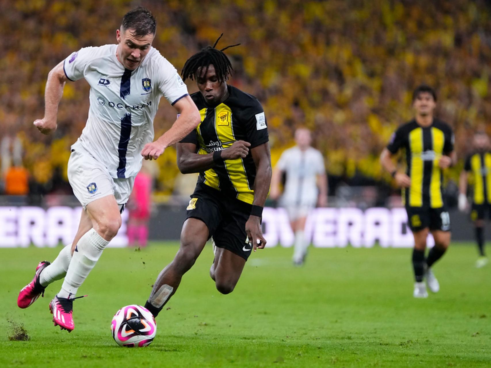 001亚冠精英 多哈杜海勒VS 吉达联合多哈杜海勒这支卡塔尔的强队本赛季表现下滑