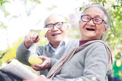 核心建议：量力而行，6000-8000步是黄金区间。

* 为啥要降速？ 60岁