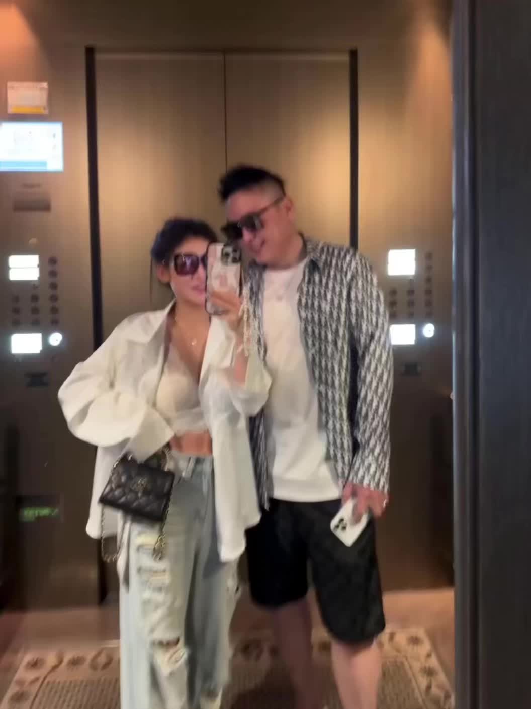 被爱才能当小孩