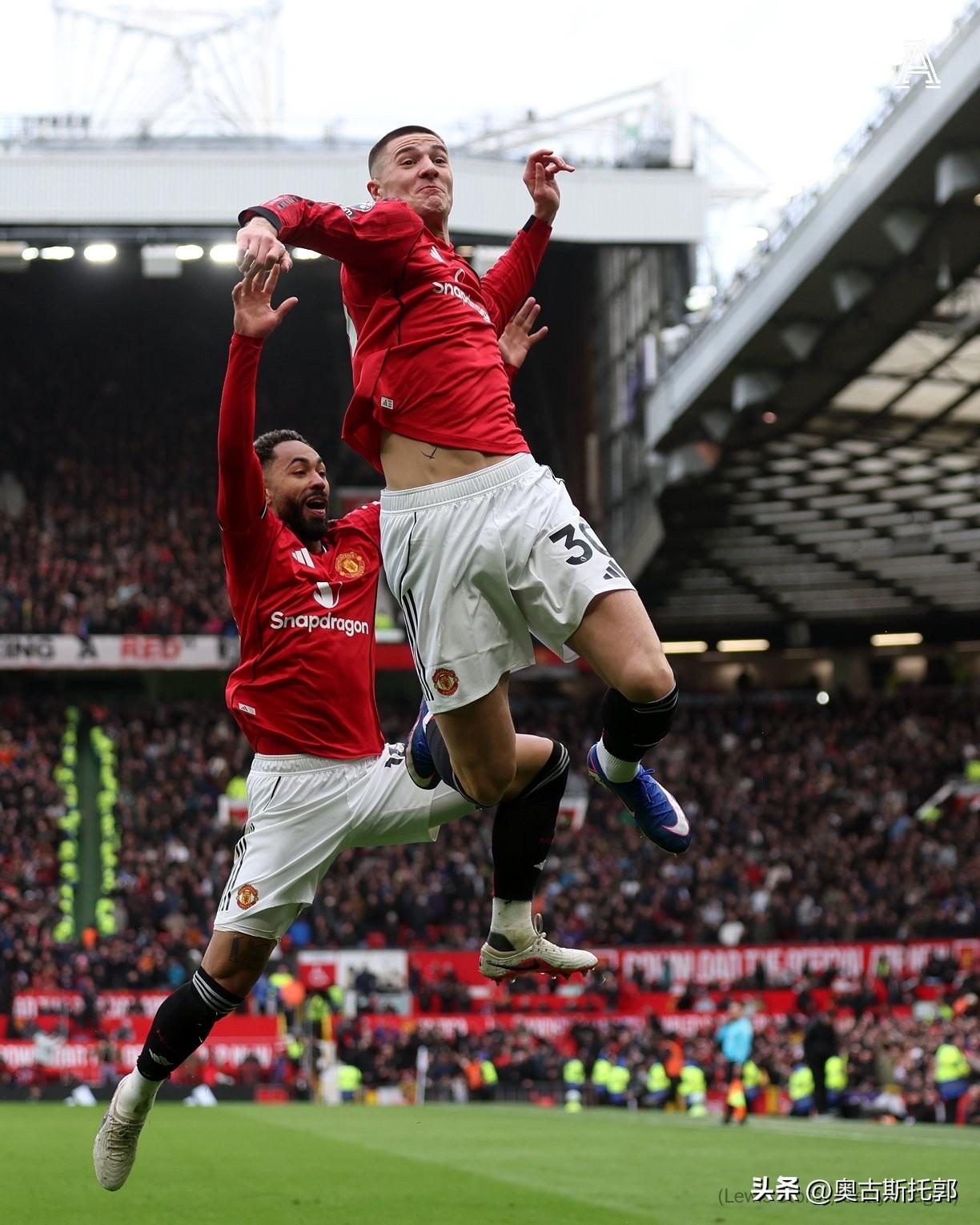 用照片定格这双人舞[呲牙]