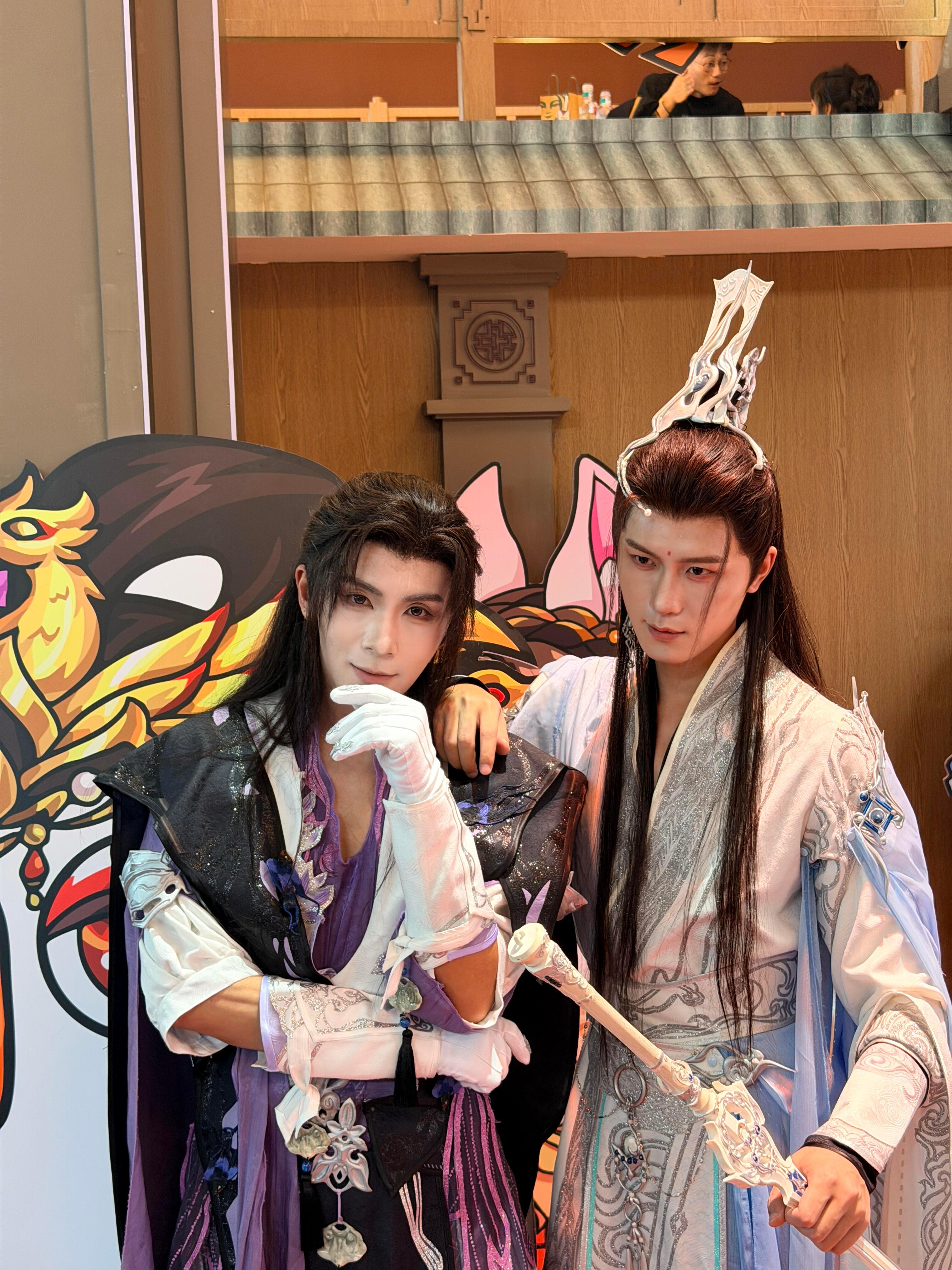 鹅鸭杀线下居然搭了个广都镇ChinaJoy鹅鸭杀×剑网3联动展区杀疯了！线下一比