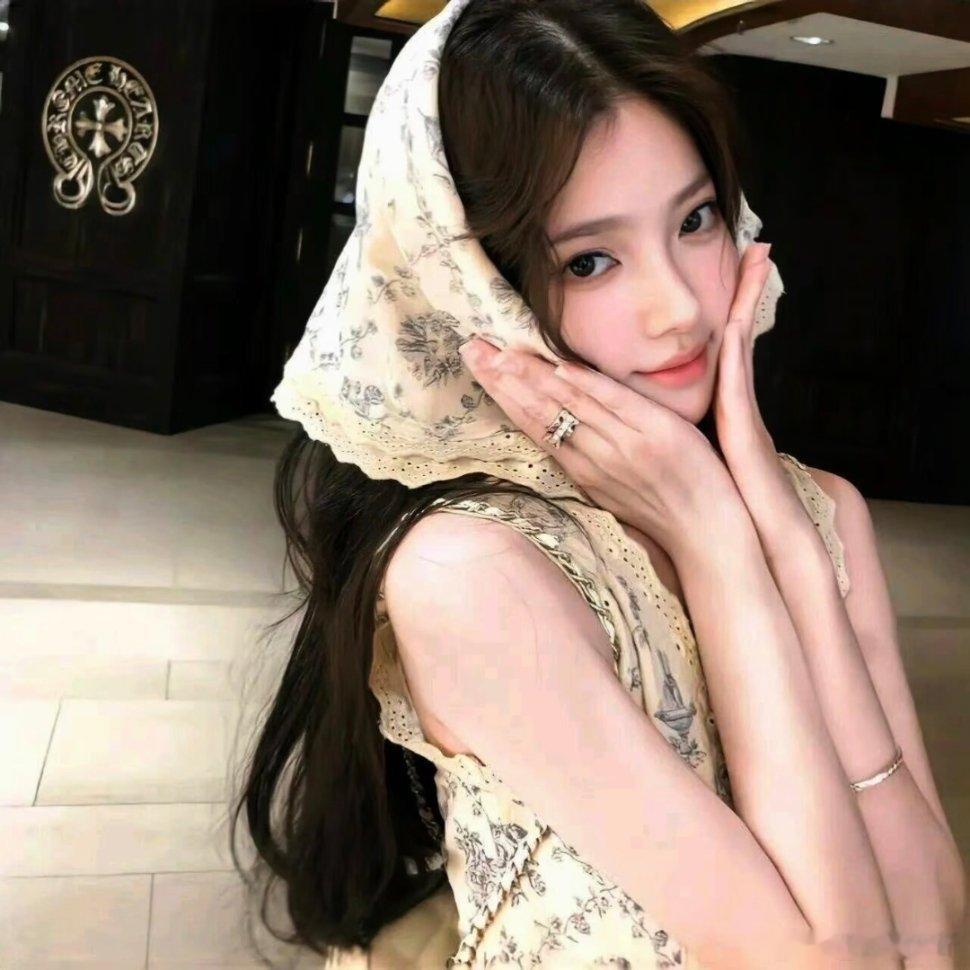 温柔女头~ 