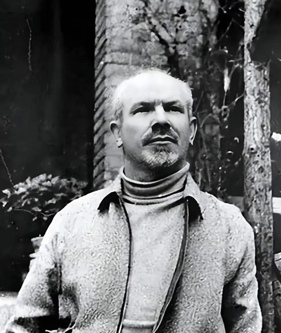 我一直以为白求恩就是个好人，课本里那种，脸谱化的好人。直到今天，我才知道，这根本