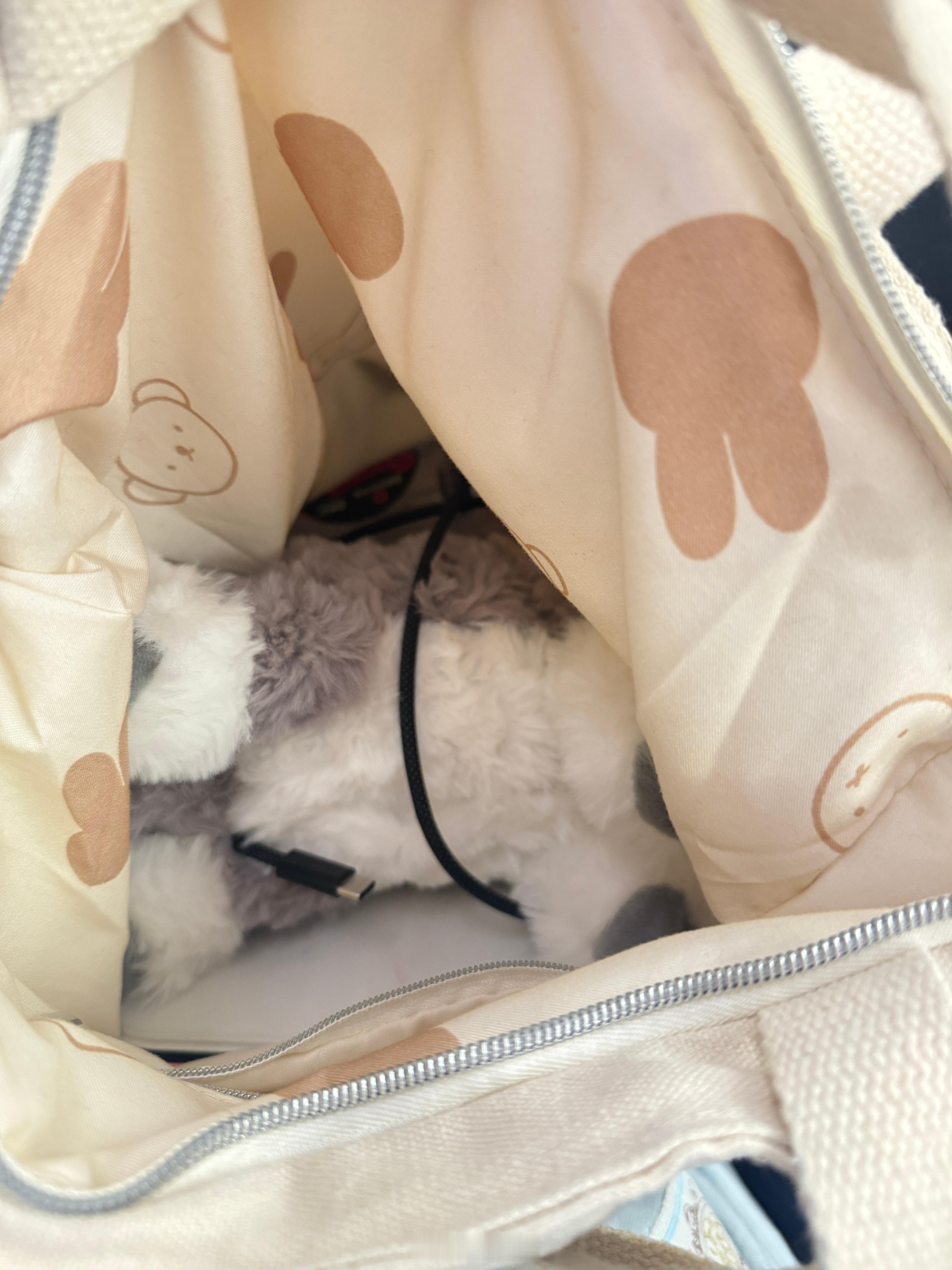 其实也稍稍经历了一些心灵震荡的比如来车站的途中旅蛙突然暴言：哎呀我身份证没带！我