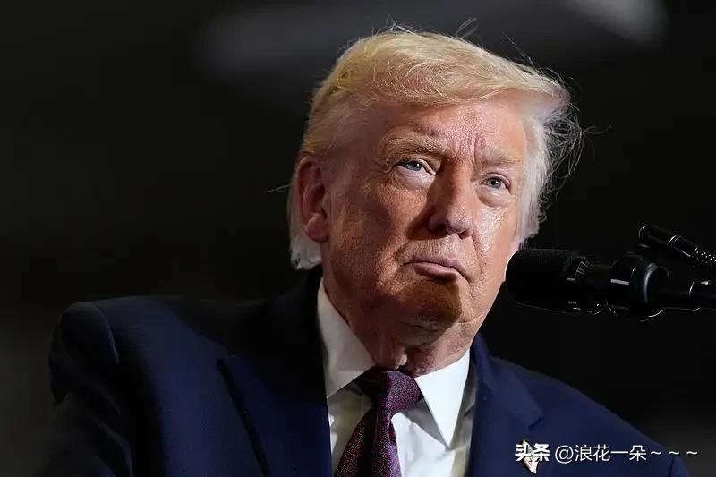 最新消息！特朗普刚睡醒就开始发帖！
美国时间3月7日早上6:11分，特朗普发了一