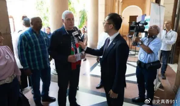 中国著名军事专家戴旭说:我们现在面对外部的各种挑衅，如果再不采用伟人毛主席对外敌
