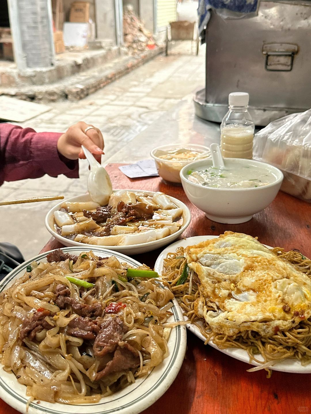 感谢广州本地人带路！！街坊小破店好好吃
