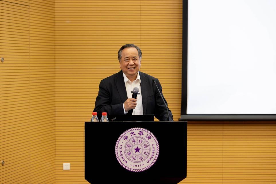 台海、南海、钓鱼岛问题的本质，一直都不是台湾、菲律宾和日本本身，问题的本质一直都