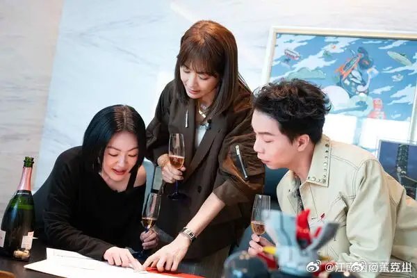 小S感谢贾永婕陪大S走到最后小S感谢贾永婕陪伴她走出伤痛555 