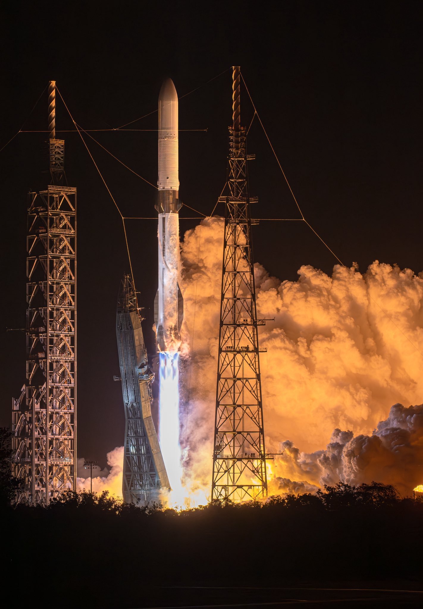 BREAKINGFAA咨询文件显示New Glenn将提前2天发射。首发窗口11