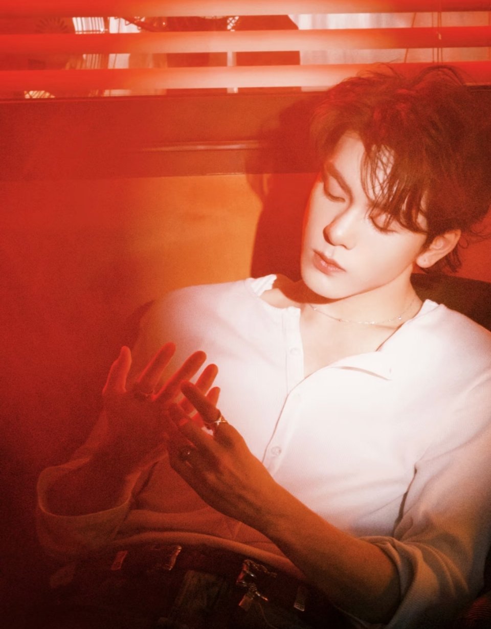 曾舜晞 🧡曾舜晞齐峥 💛曾舜晞云秀行你是黎明时分乍破的天光 穿过云层落在我心