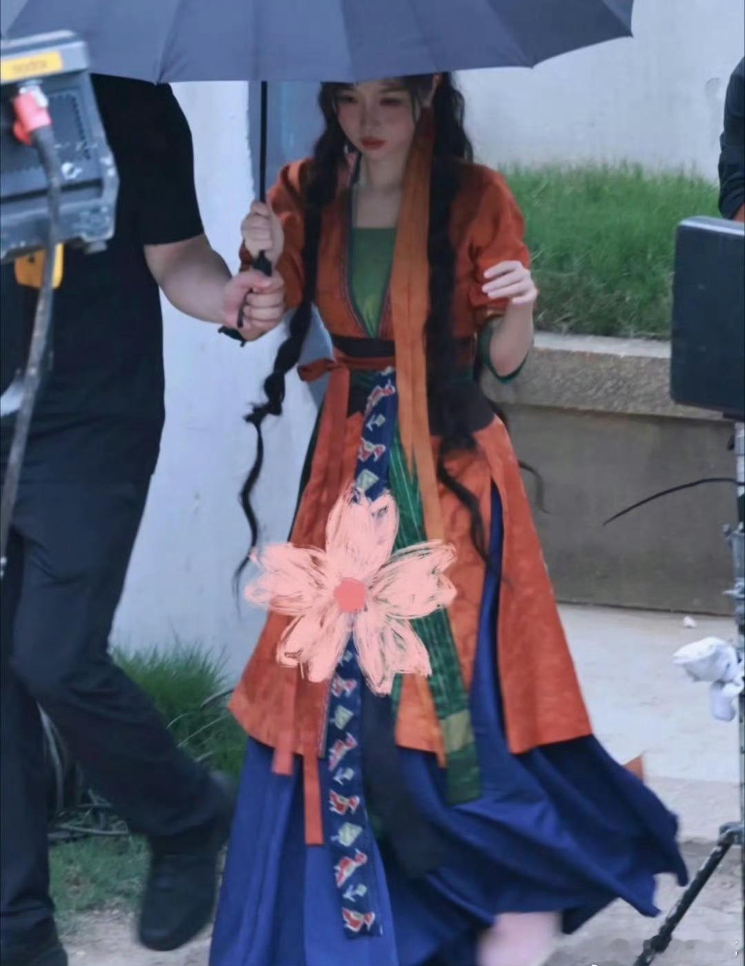 有点王一栩的味道，但不如王一栩剧里审美好 