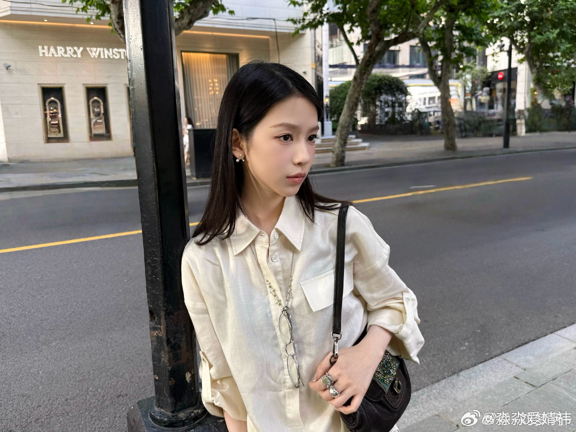 lmr刘梦芮孙秀青lmr刘梦芮凤舞九天故事很长 我长话短说 我喜欢你​​​