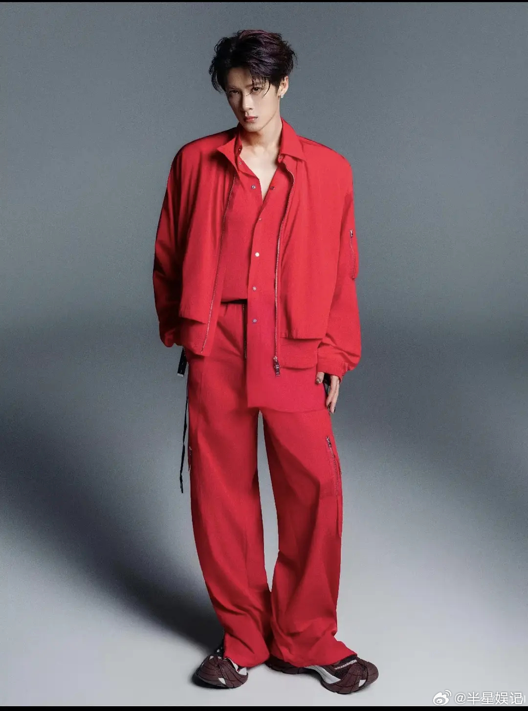 这衣服，还得代言人来穿对比太明显了 