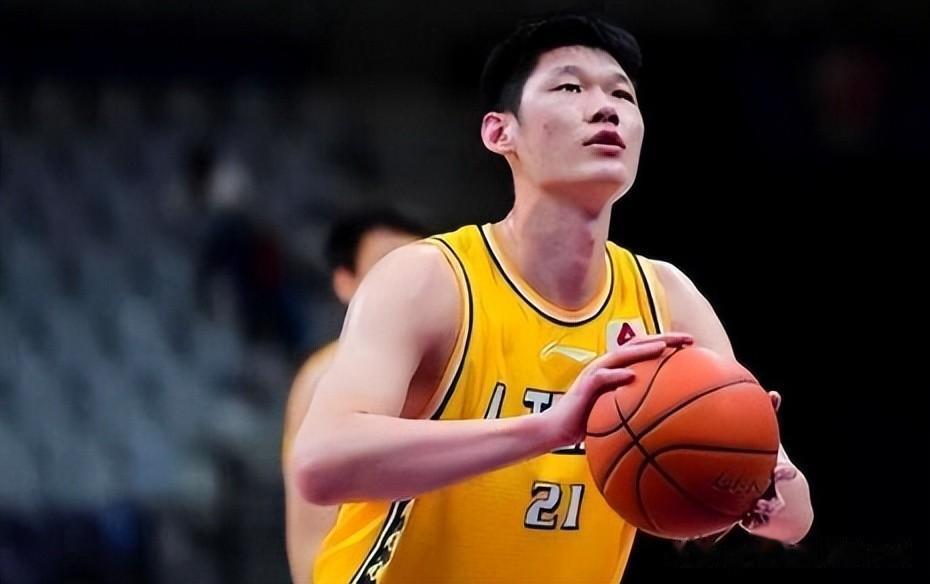 胡金秋29分，浙江东阳光3分优势战胜吉林，如何评价此役双方发挥
浙江东阳光在面对
