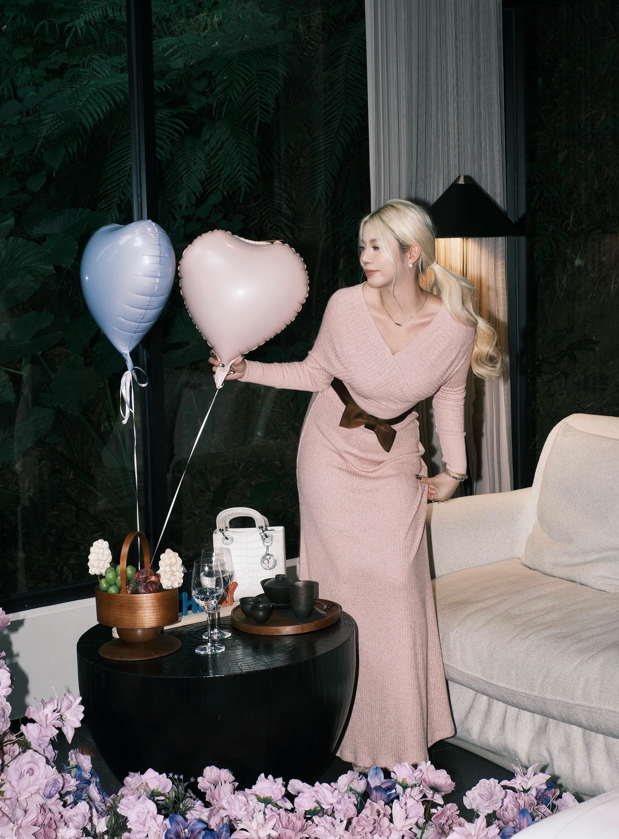 地球又转到了太阳第一次照到我的地方 想了很久，应该写点什么，字字斟酌...